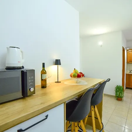 Apartment Mba 1 *