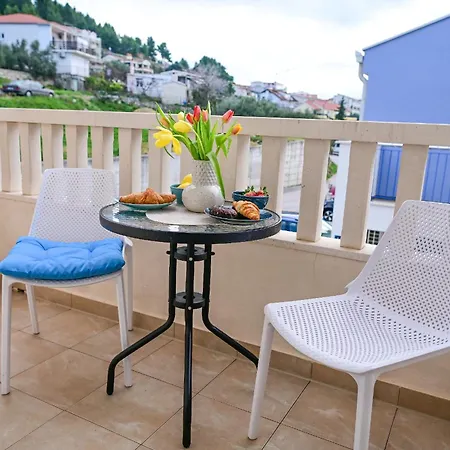 Mba 1 Apartmán Omiš