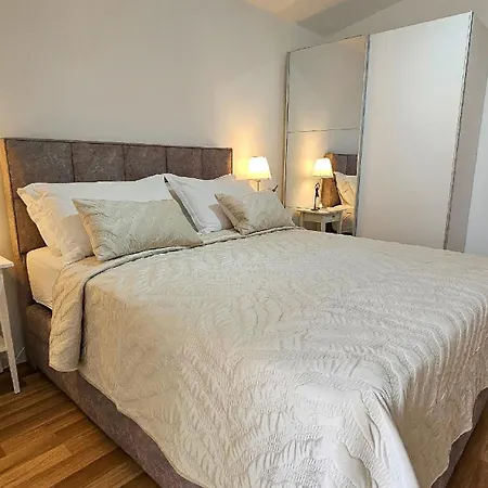 Apartment Mba 1 *